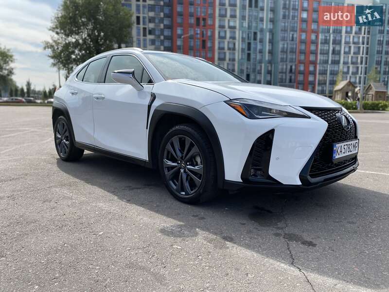 Lexus Ux (2018)