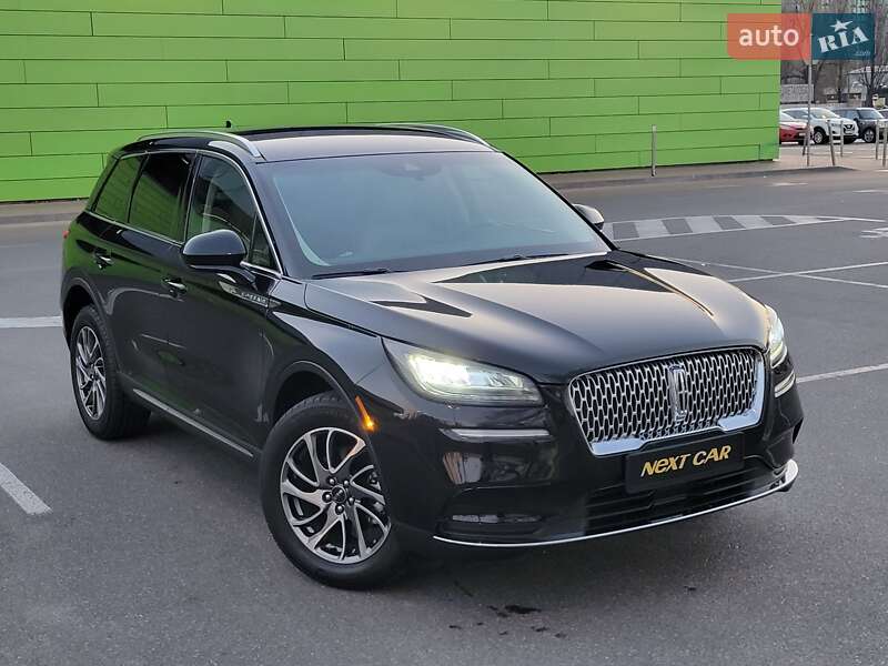 Lincoln Corsair (2022)
