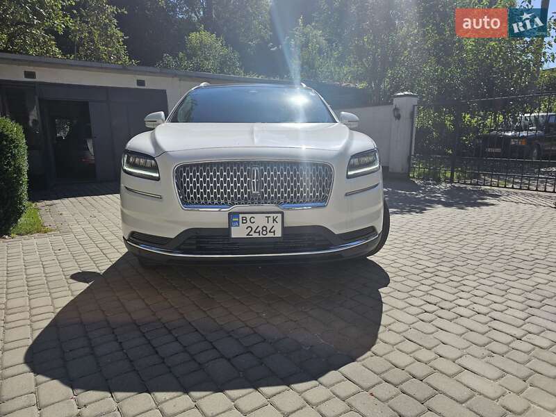 Lincoln Nautilus (2022)
