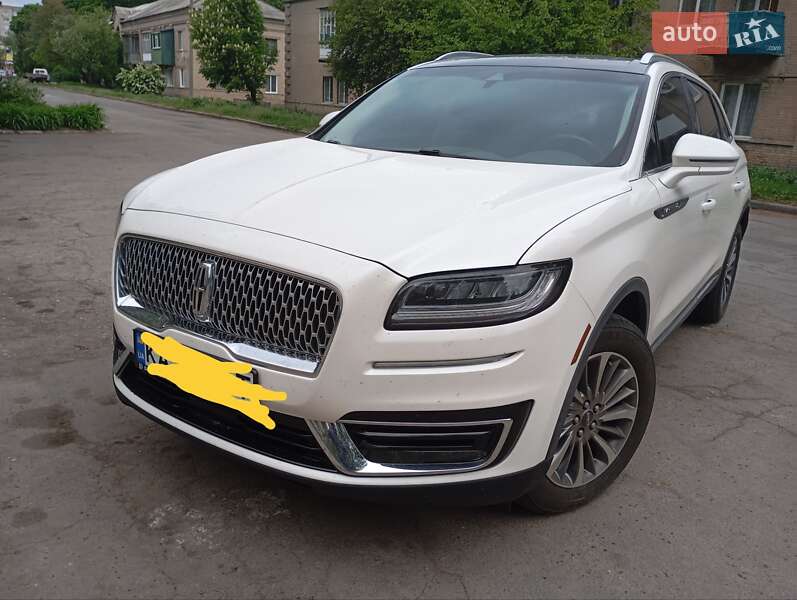 Lincoln Nautilus (2019)