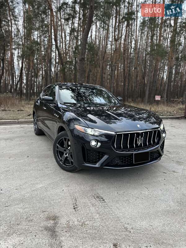 Maserati Levante (2021)
