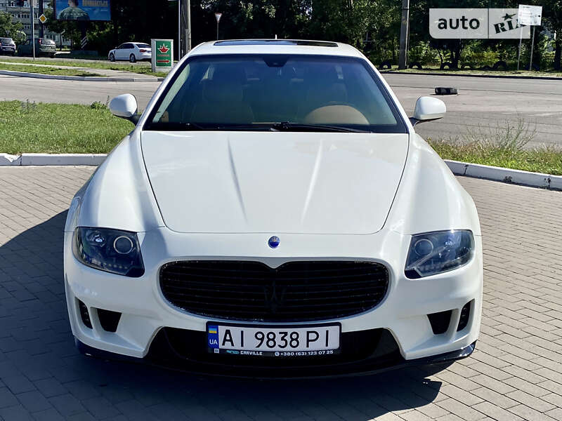 Maserati Quattroporte (2011)