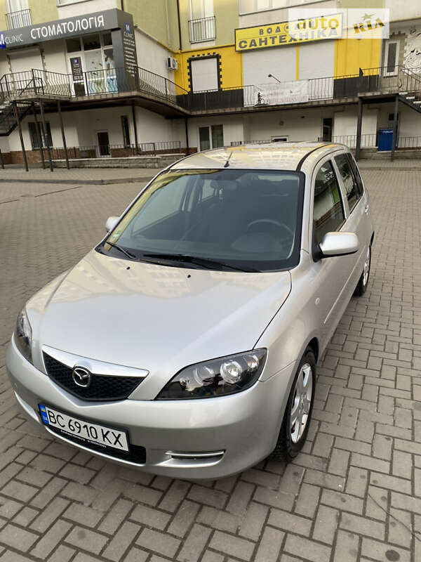 Mazda 2 (2006)