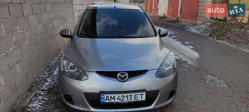 Mazda 2 (2009)