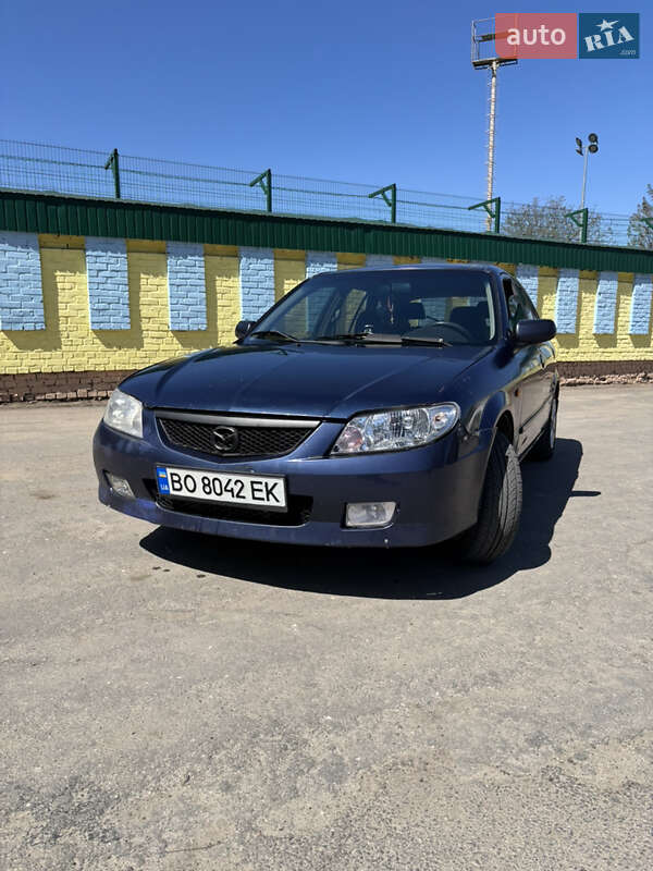 Mazda 323 (2001)