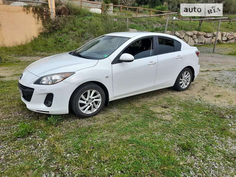 Mazda 3 (2012)