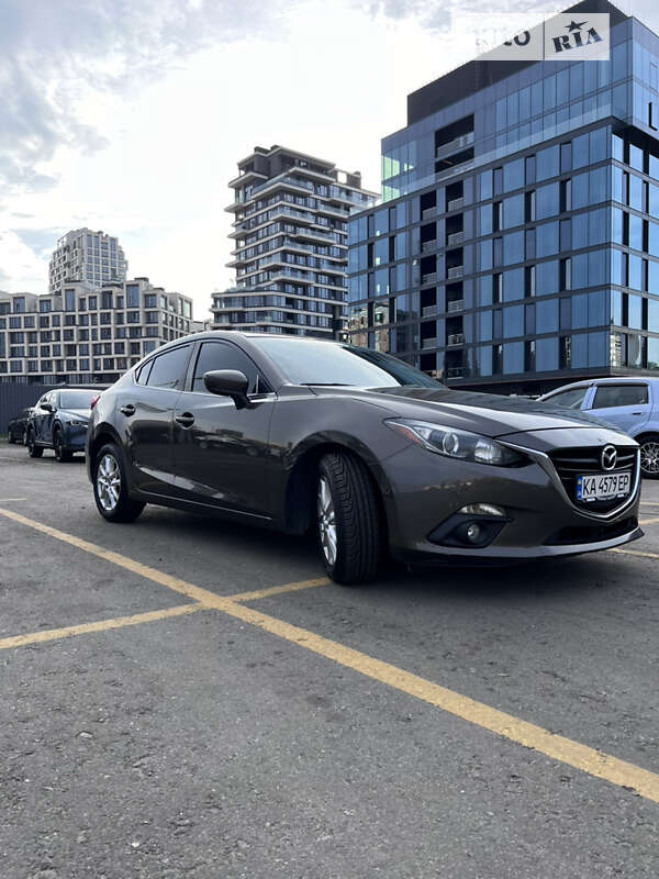 Mazda 3 (2015)