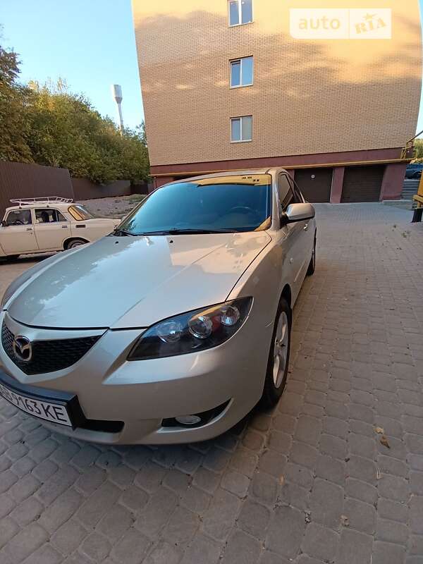 Mazda 3 (2006)