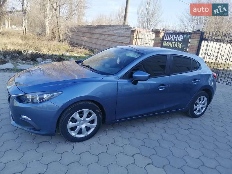 Mazda 3 (2015)