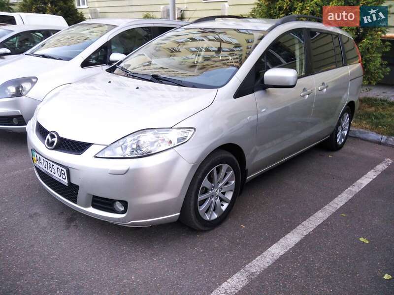 Mazda 5 (2005)