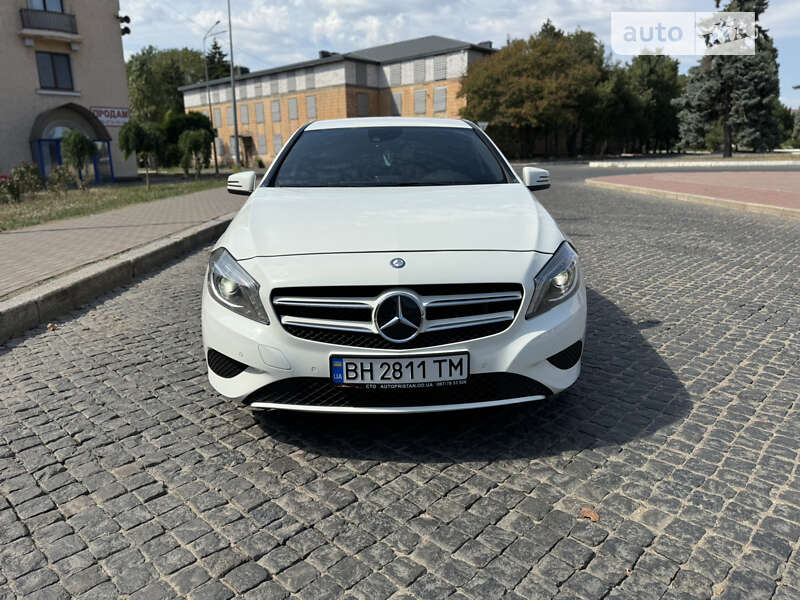 Mercedes-benz A 180 (2012)