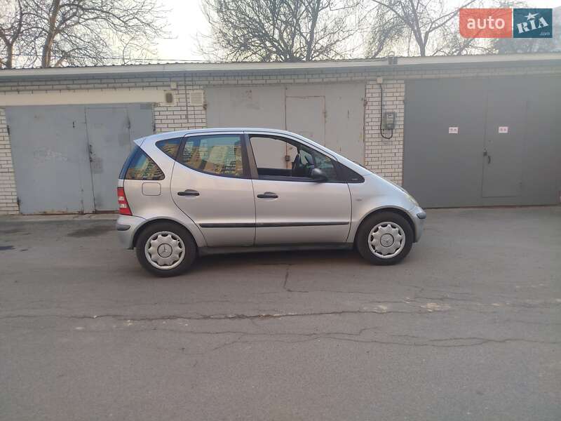 Mercedes-benz A-class (2002)