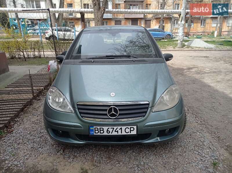 Mercedes-benz A-class (2005)