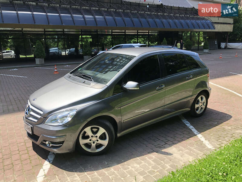 Mercedes-benz B-class (2008)