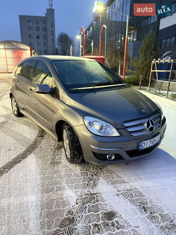 Mercedes-benz B-class (2008)