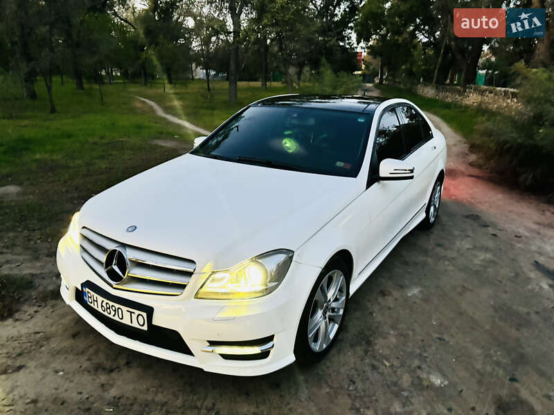 Mercedes-benz C 220 (2013)