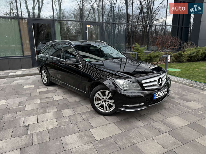 Mercedes-benz C-class (2012)