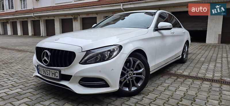 Mercedes-benz C-class (2015)