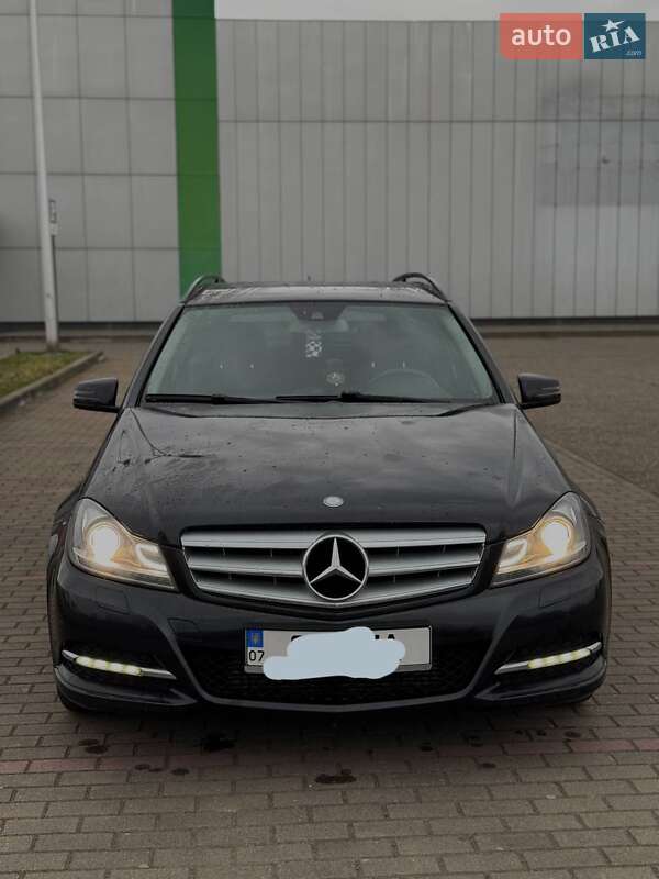 Mercedes-benz C-class (2014)