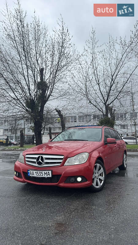 Mercedes-benz C-class (2012)