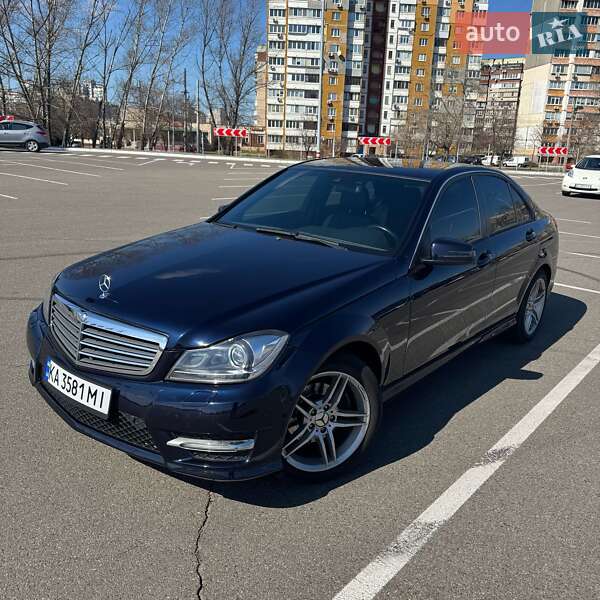 Mercedes-benz C-class (2012)