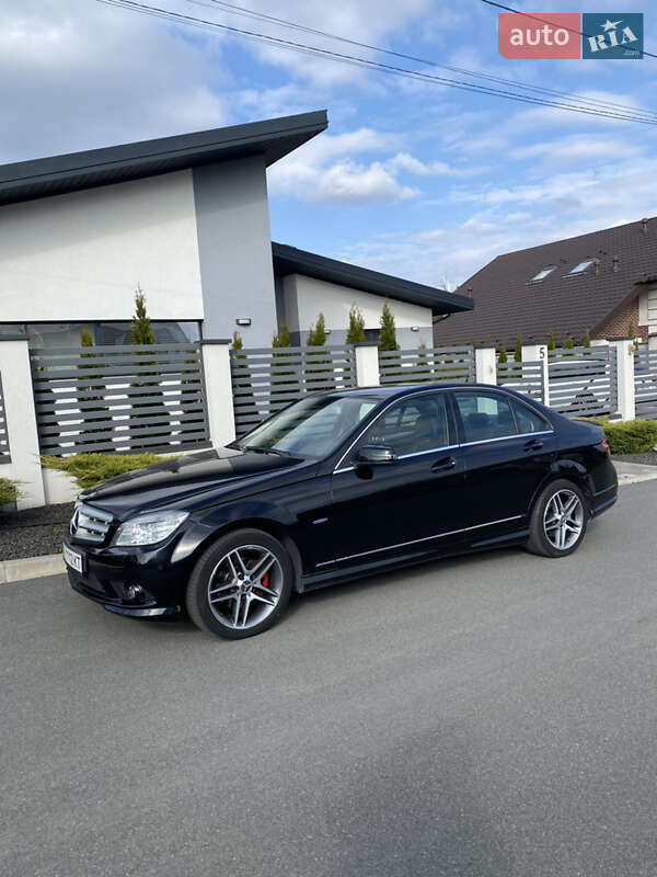 Mercedes-benz C-class (2010)