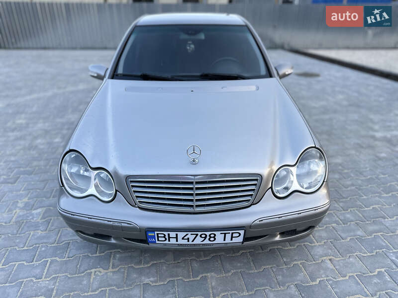 Mercedes-benz C-class (2003)