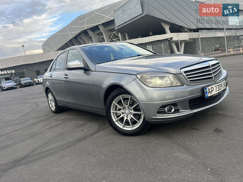 Mercedes-benz C-class (2007)