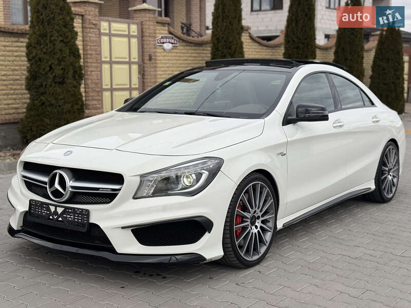 Mercedes-benz Cla-class (2015)