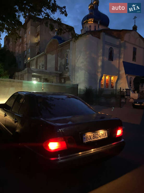 Mercedes-benz E-class (1999)