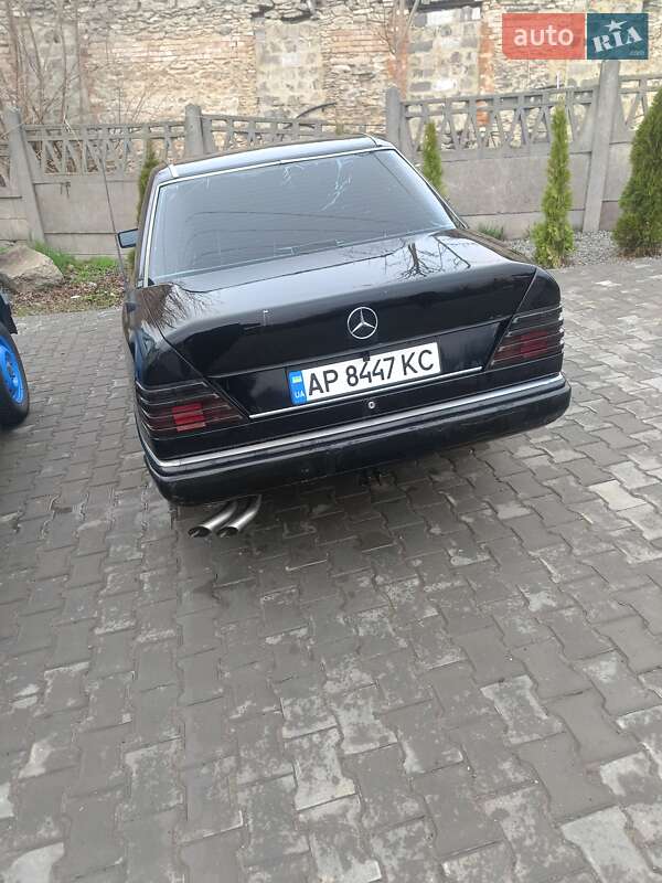 Mercedes-benz E-class (1992)