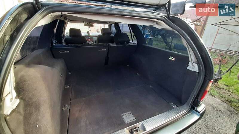 Mercedes-benz E-class (1999)