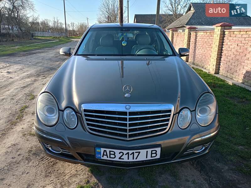 Mercedes-benz E-class (2006)