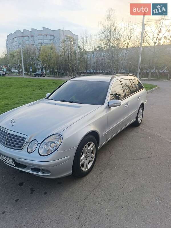 Mercedes-benz E-class (2006)
