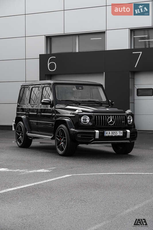 Mercedes-benz G-class (2019)