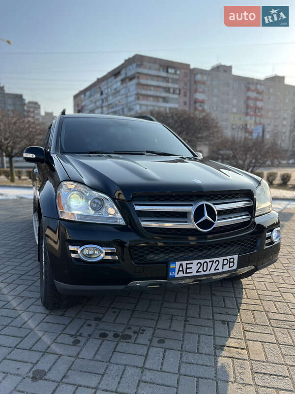Mercedes-benz Gl-class (2006)