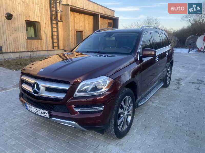 Mercedes-benz Gl-class (2012)