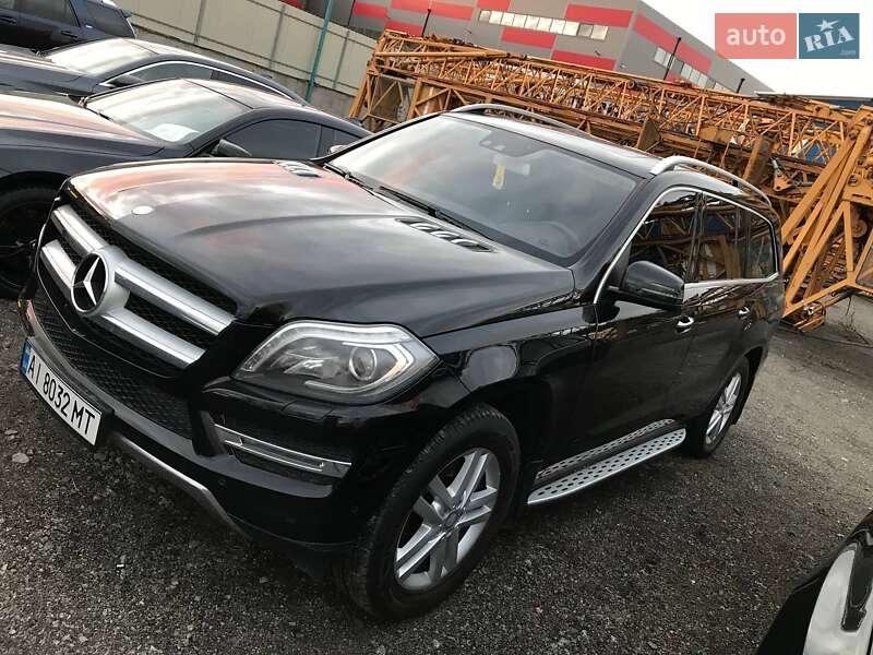Mercedes-benz Gl-class (2013)