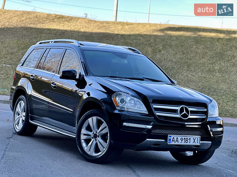 Mercedes-benz Gl-class (2012)