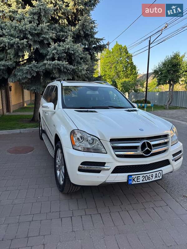 Mercedes-benz Gl-class (2012)