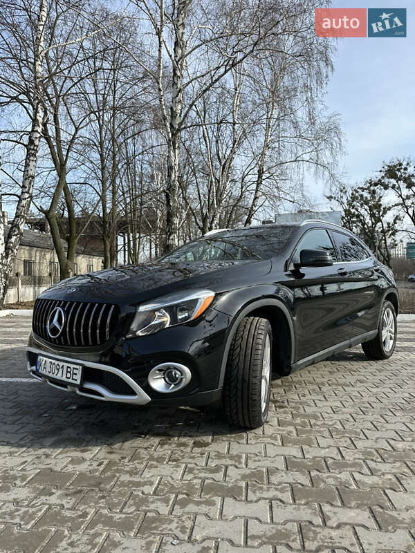 Mercedes-benz Gla-class (2019)