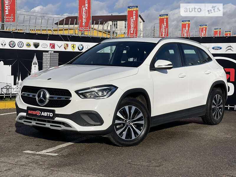 Mercedes-benz Gla-class (2020)