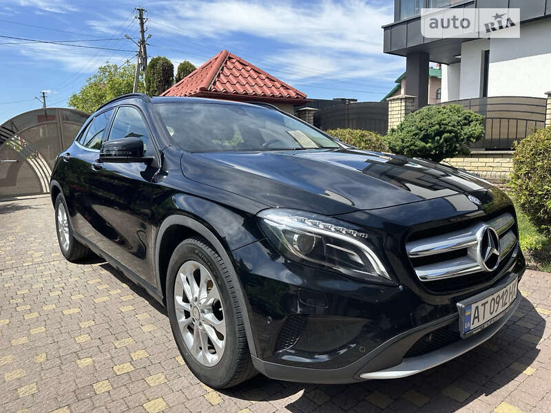 Mercedes-benz Gla-class (2016)