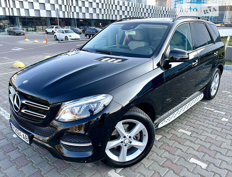 Mercedes-benz Gle-class (2015)
