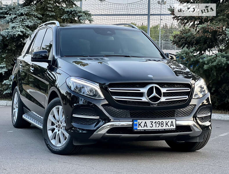 Mercedes-benz Gle-class (2016)