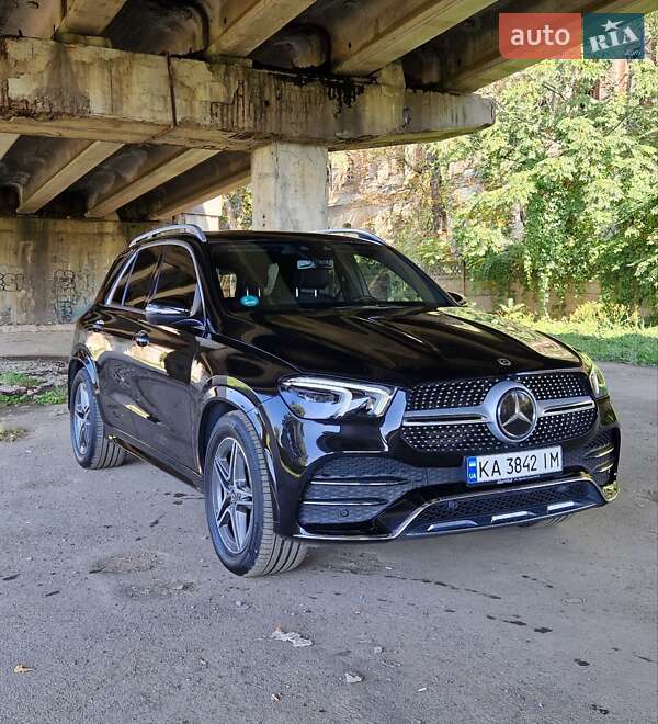 Mercedes-benz Gle-class (2019)