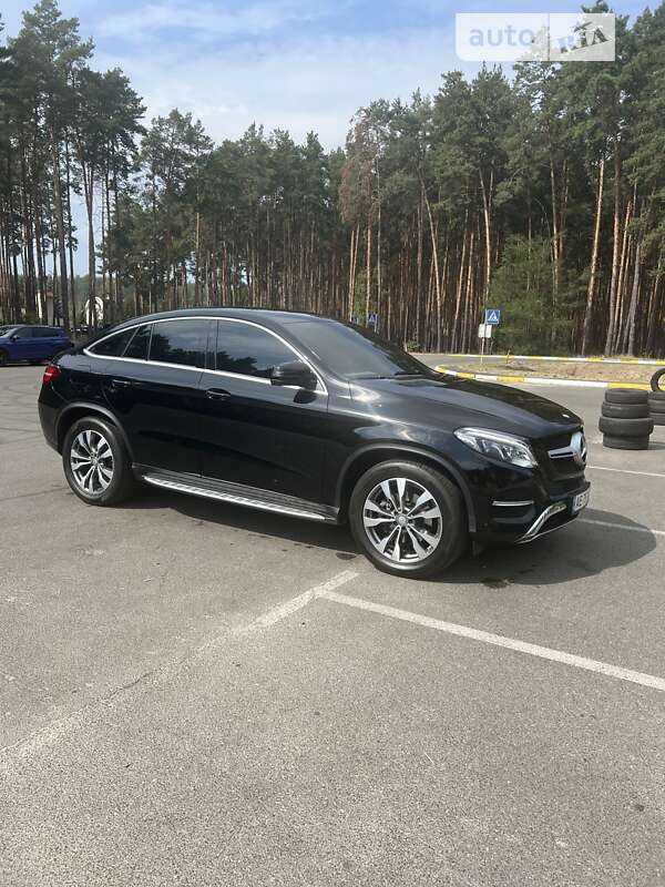 Mercedes-benz Gle-class (2016)