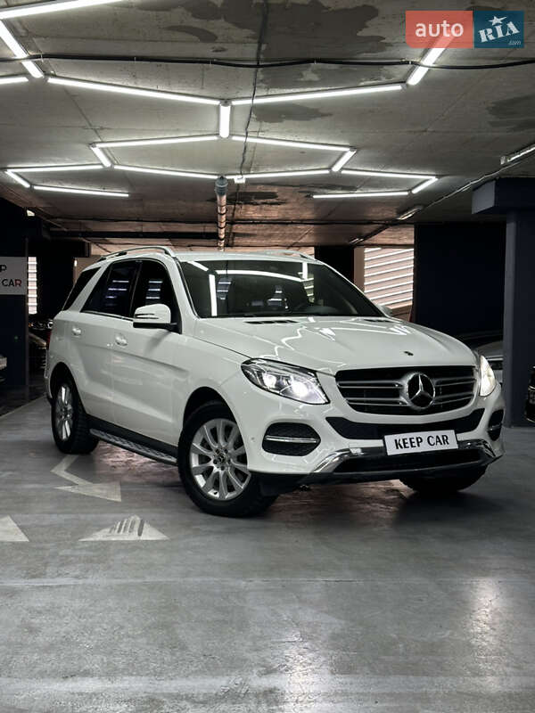Mercedes-benz Gle-class (2017)