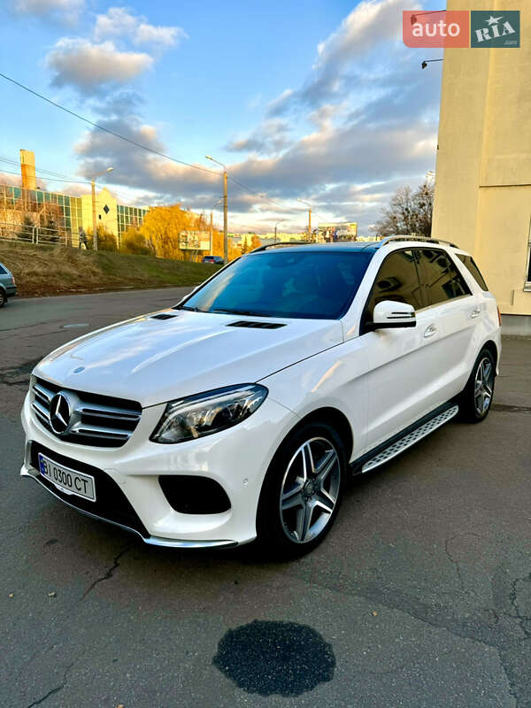 Mercedes-benz Gle-class (2015)