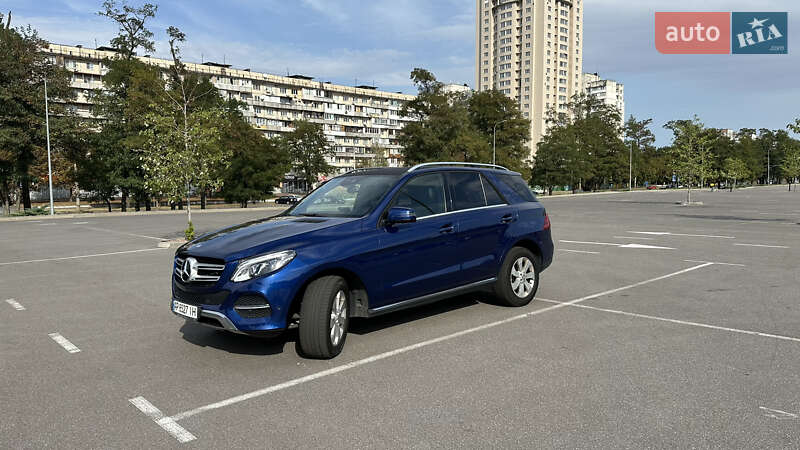 Mercedes-benz Gle-class (2016)